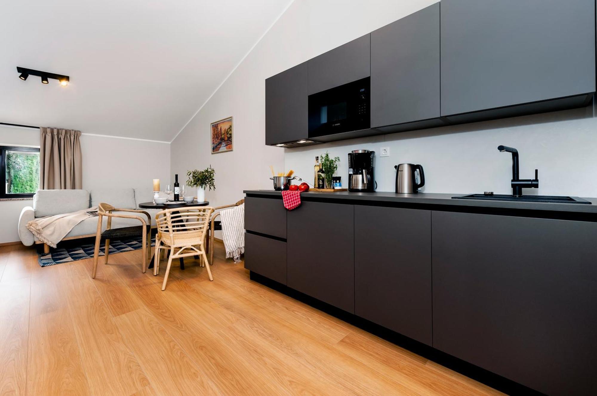Sunset Residence โรวีน ห้อง รูปภาพ