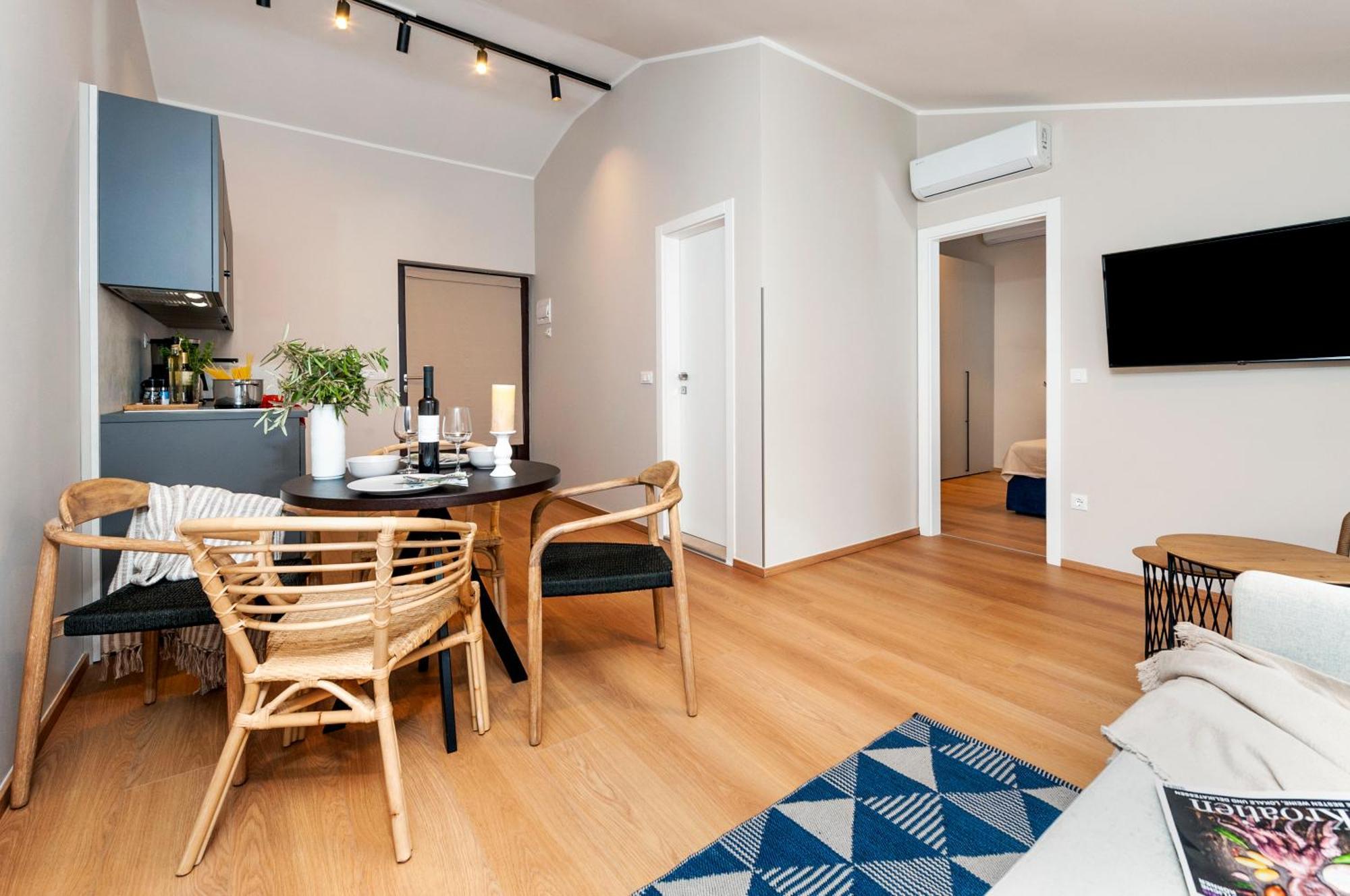 Sunset Residence โรวีน ห้อง รูปภาพ