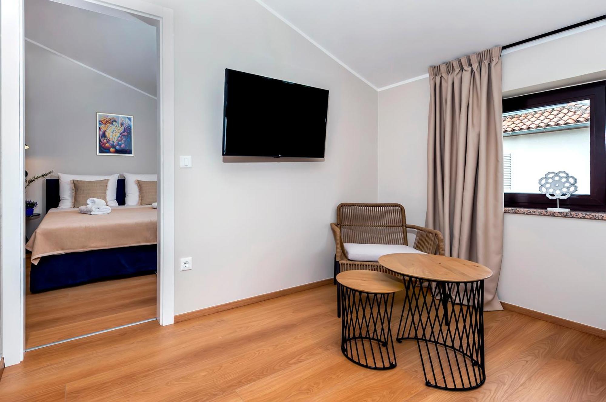 Sunset Residence โรวีน ห้อง รูปภาพ